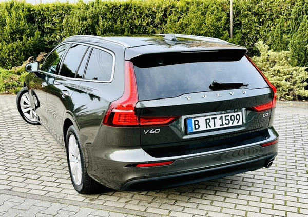 Volvo V60 cena 84400 przebieg: 117890, rok produkcji 2018 z Żukowo małe 781
